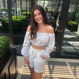 Meet your Posher, Alexandria